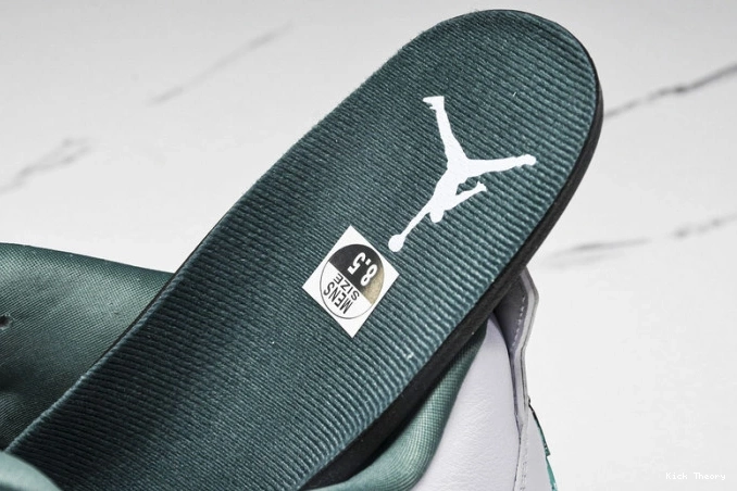 Kick Theory Green 4 Air FQ8138-103 Oxidized Jordan 0730